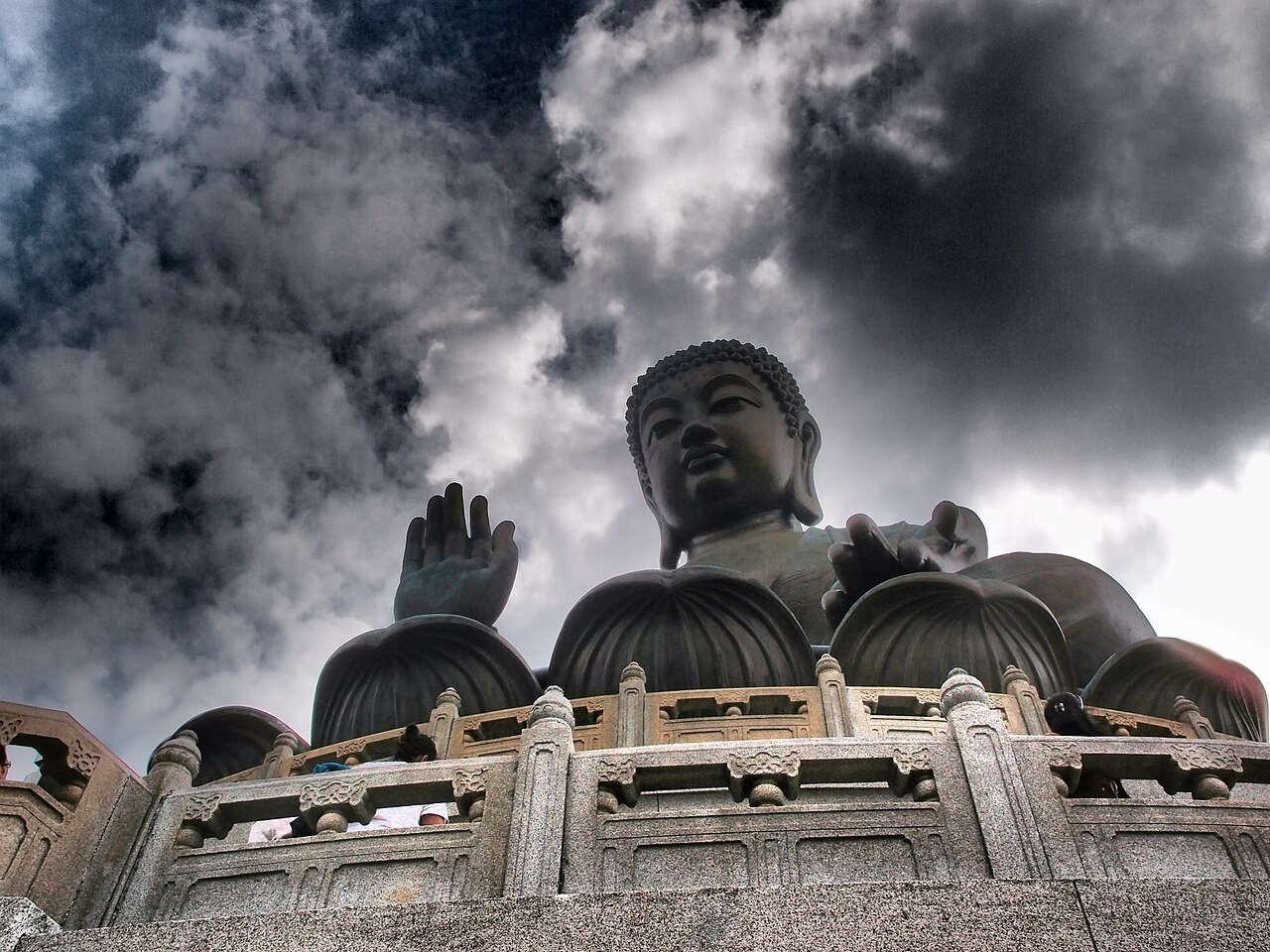 صورة Tian Tan Buddha
