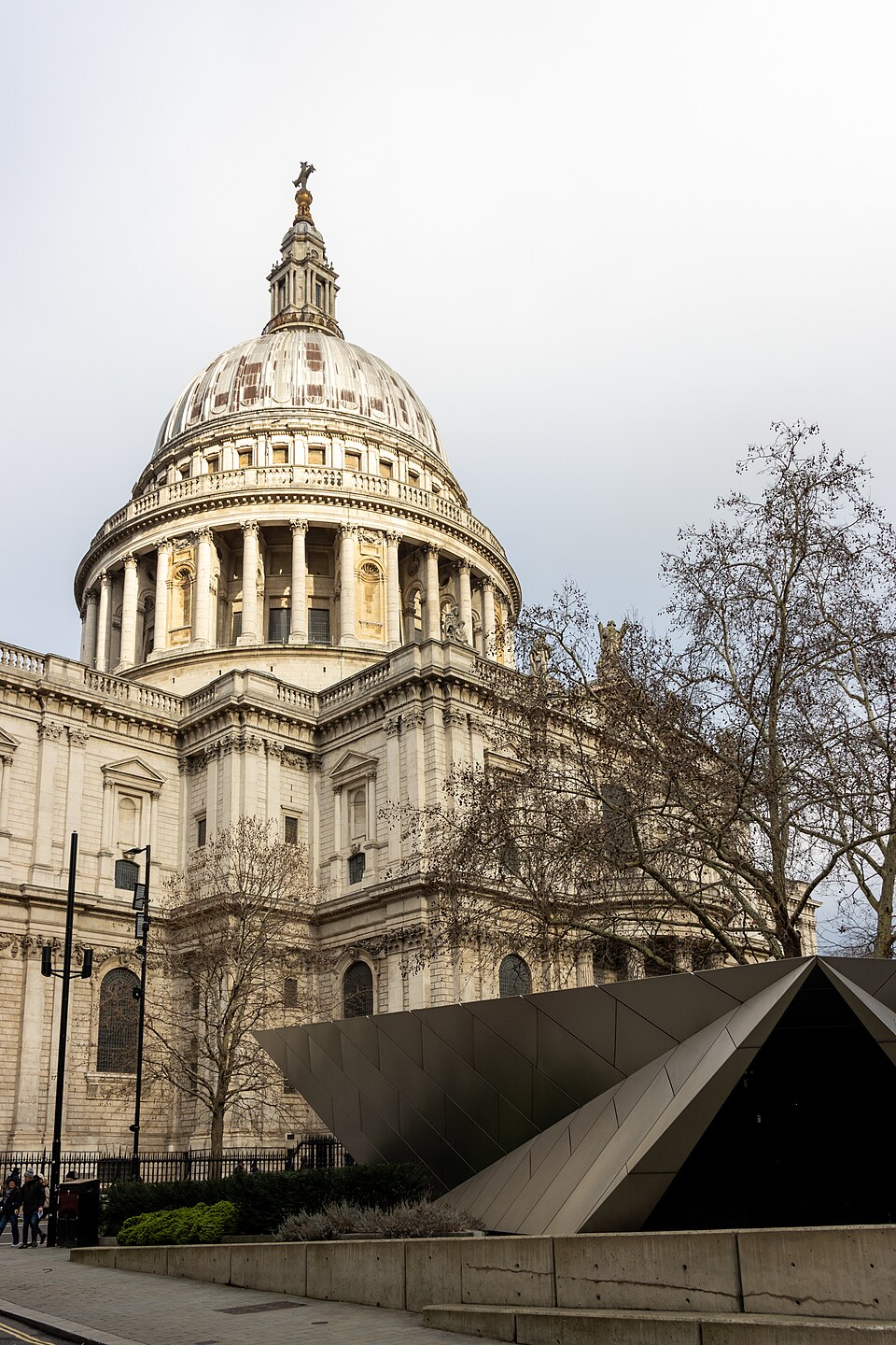 A photograph of St Paul's Cathedral