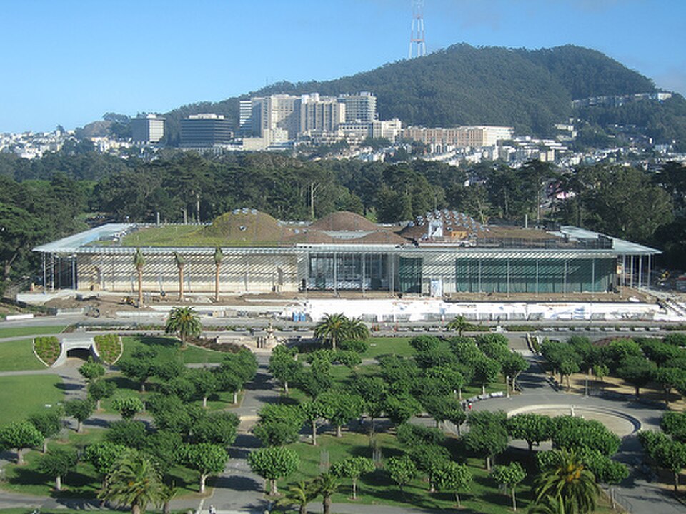 A photograph of California Academy of Sciences building