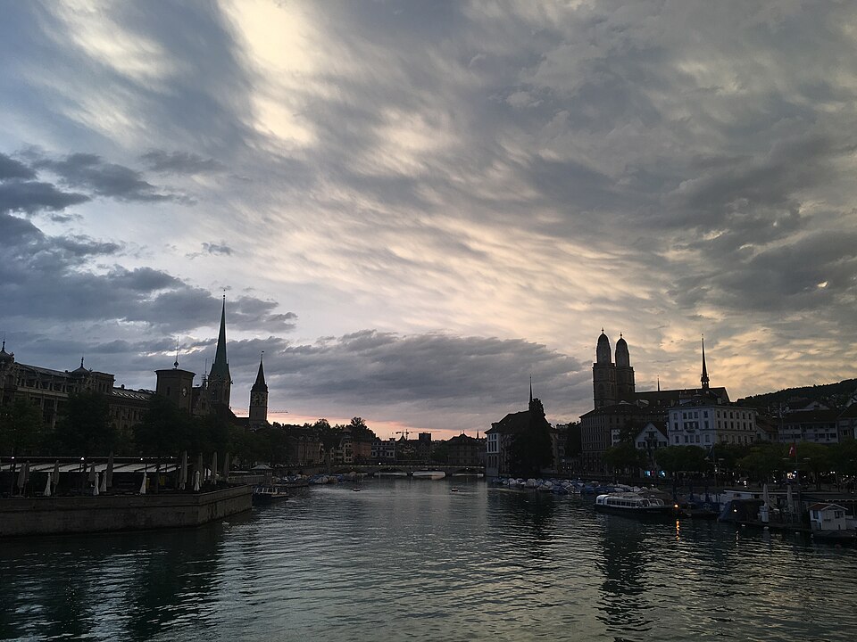 A photograph of Lake Zurich