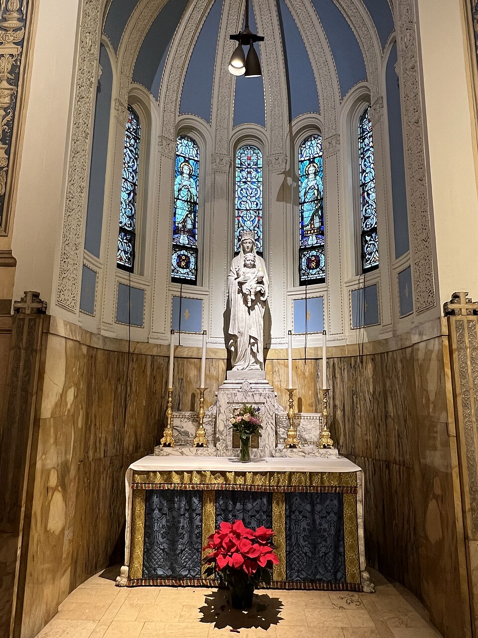 A photograph of Harvard Catholic Center