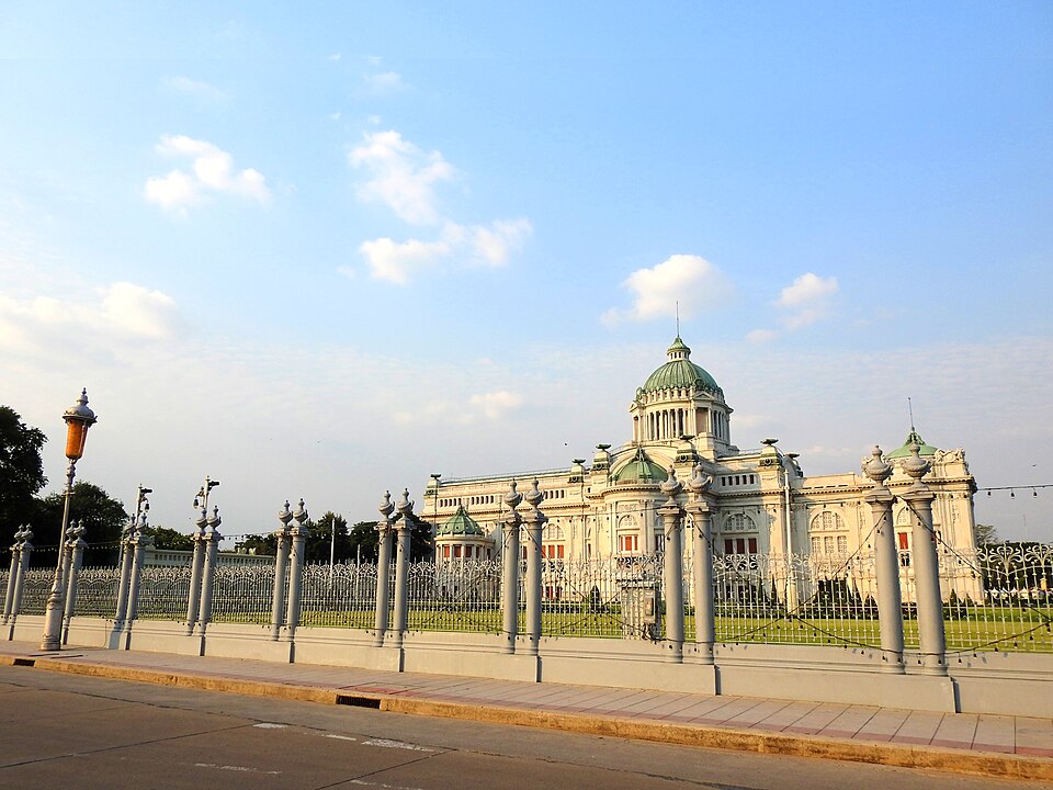A photograph of Ananta Samakhom Throne Hall