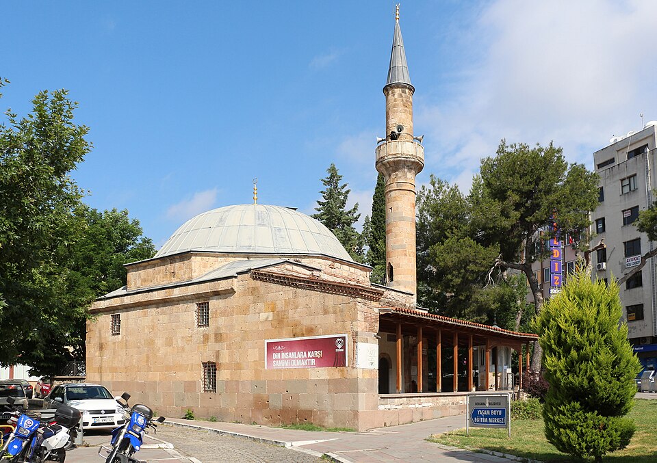 A photograph of Kurşunlu Cami