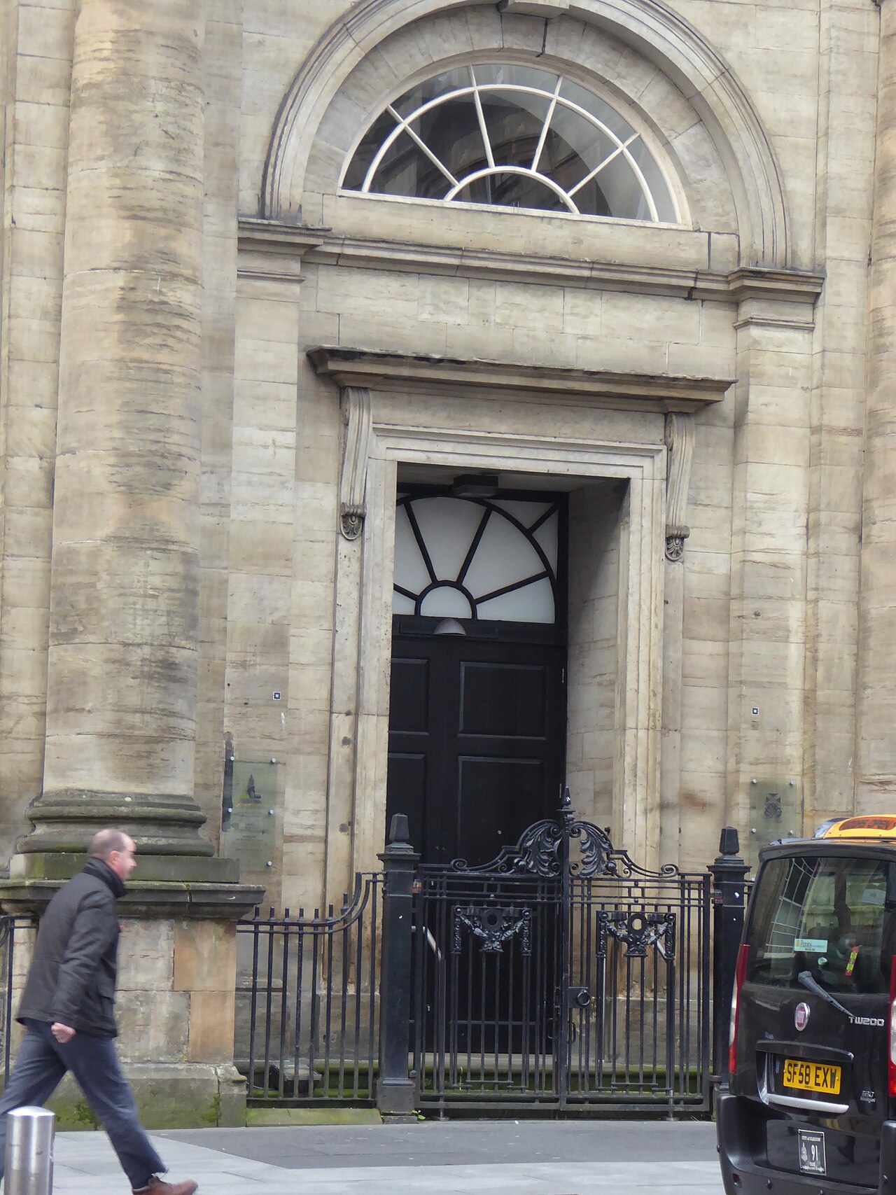 St George's-Tron Church の写真