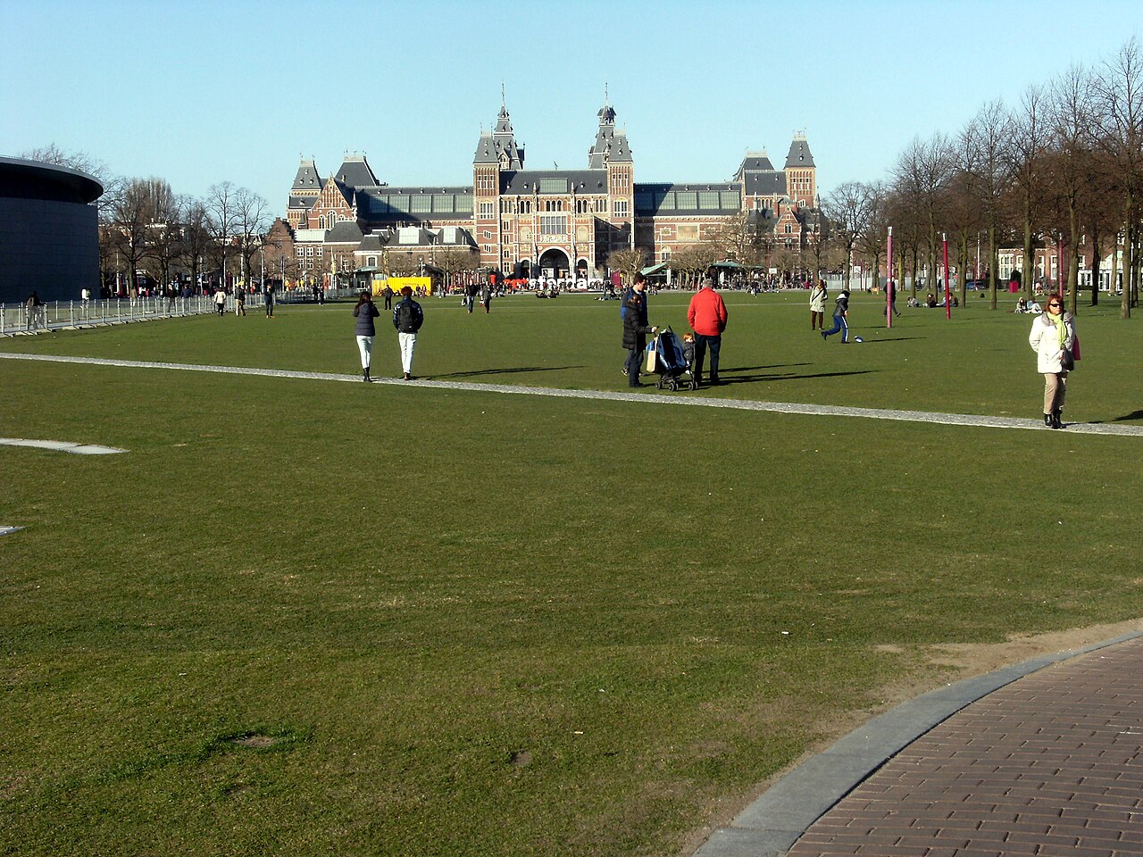 Museumplein fotoğrafı