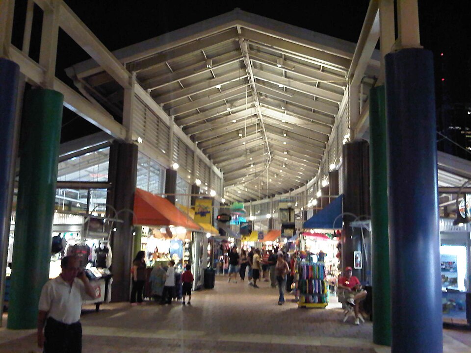 A photograph of Bayside Marketplace