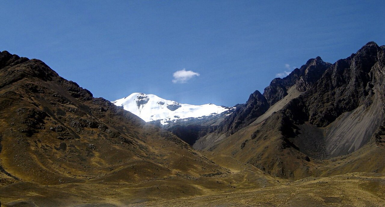 A photograph of Chimboya