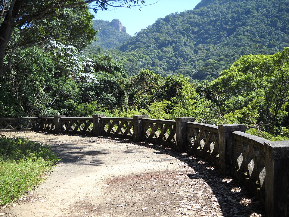 A photograph of Morro do Anhanguera