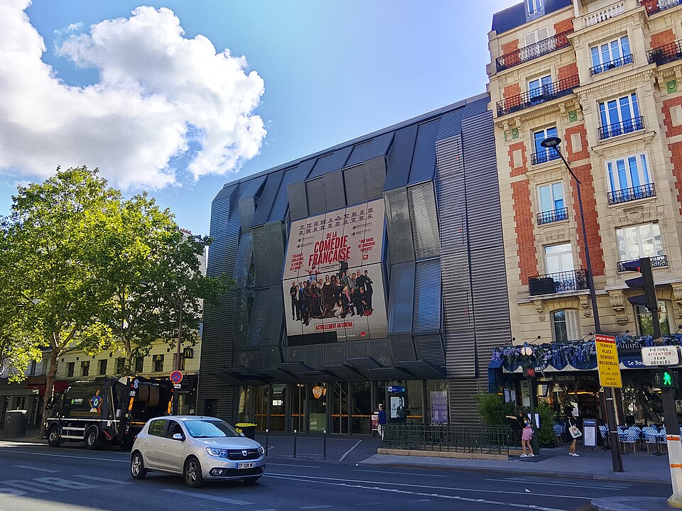A photograph of Gaumont Alesia