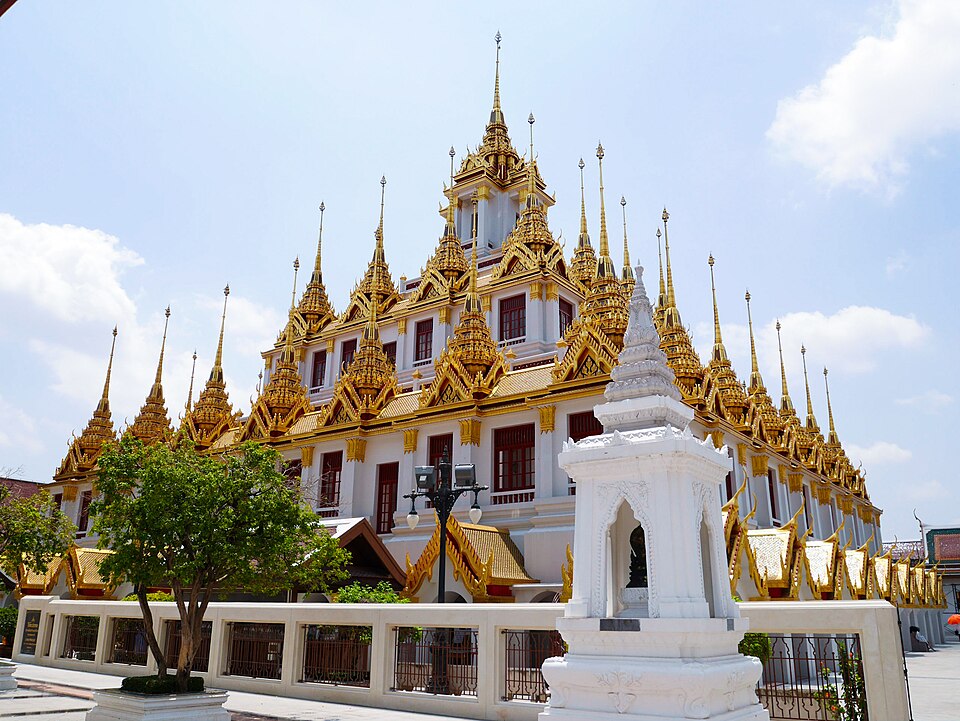 A photograph of Wat Ratchanatdaram