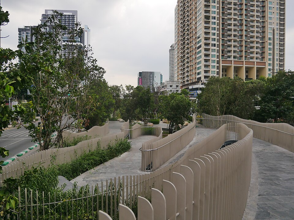 A photograph of Khlong Chong Nonsi Public Park