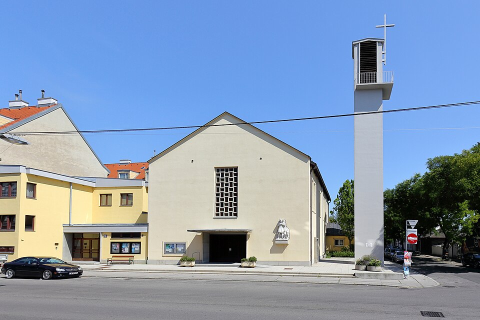 A photograph of Parish church Siebenhirten