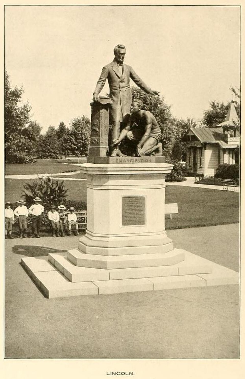 A photograph of Emancipation Memorial