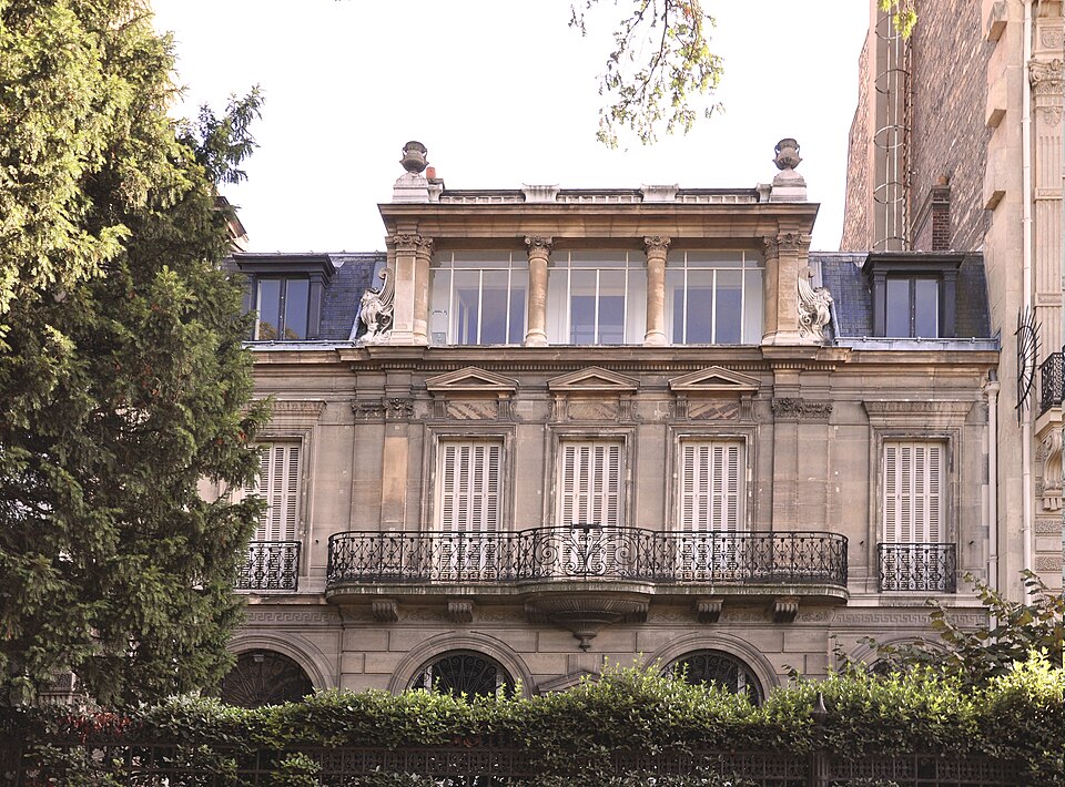A photograph of Musée d'Ennery