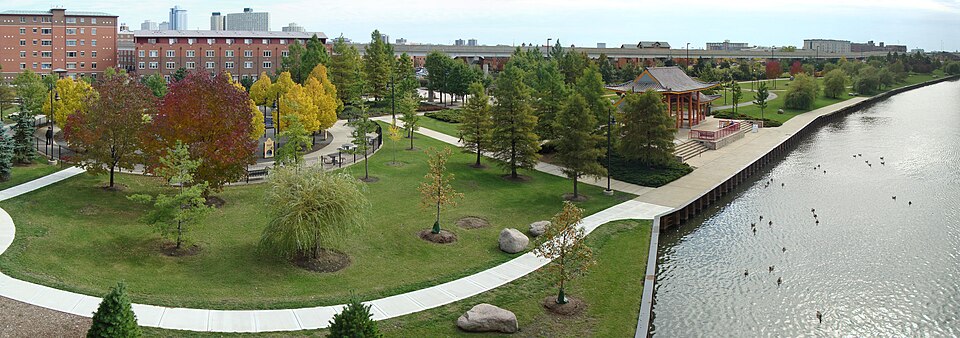 A photograph of Ping Tom Memorial Park