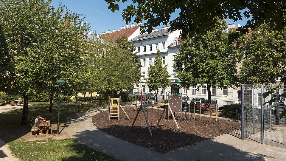 A photograph of Minna-Lachs-Park, Mariahilf