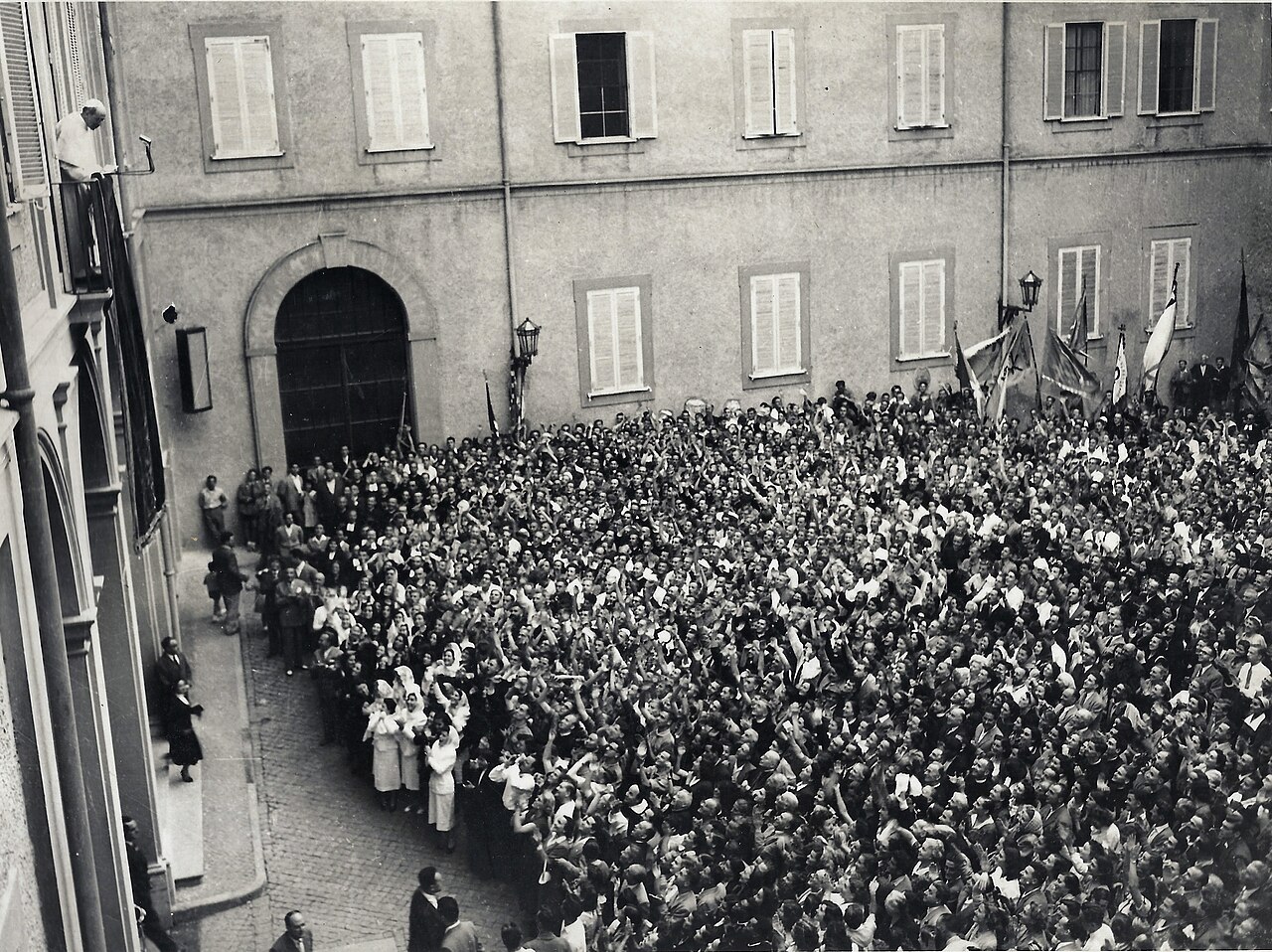 Papal Palace of Castel Gandolfo fotoğrafı