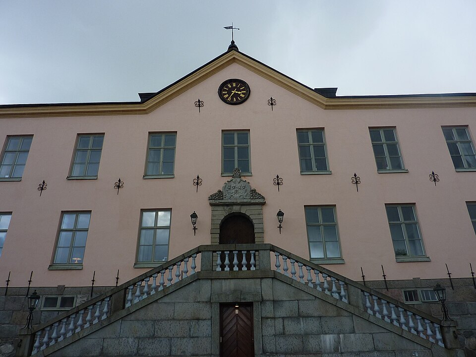 A photograph of Hässelby Castle