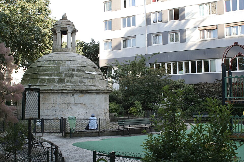 A photograph of jardin du Regard-de-la-Lanterne