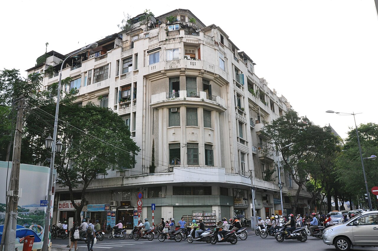 Dong Khoi Street