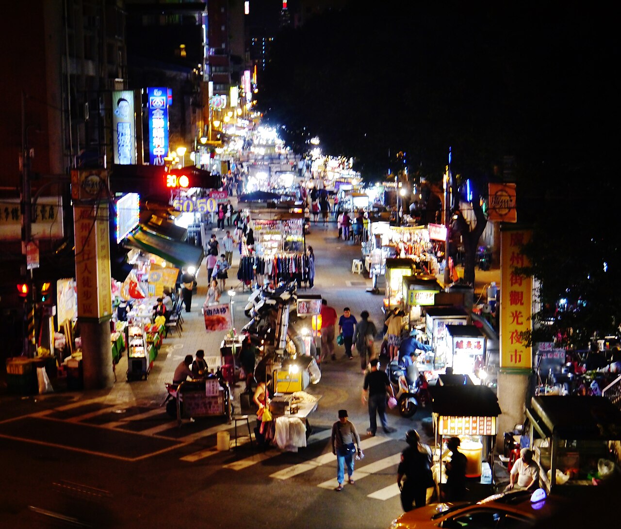 廣州街觀光夜市