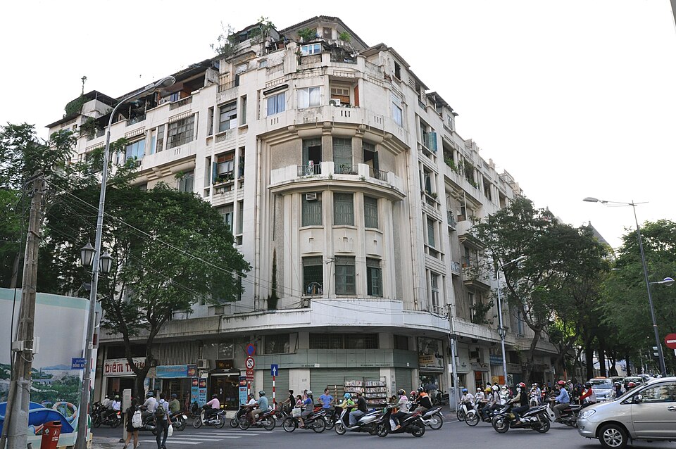 Dong Khoi Street