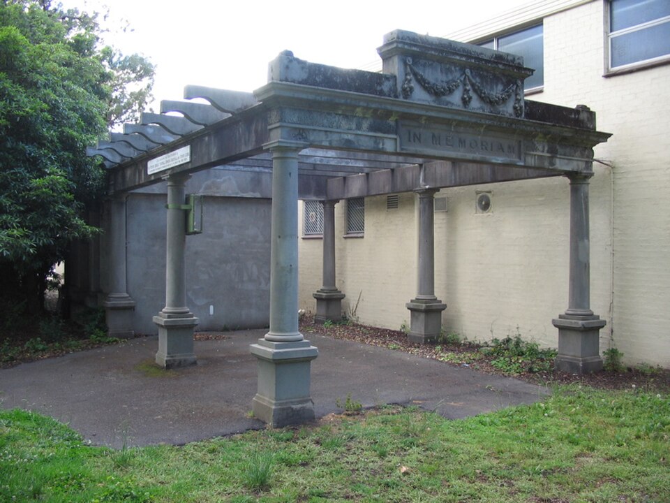 A photograph of Edinburgh Gardens