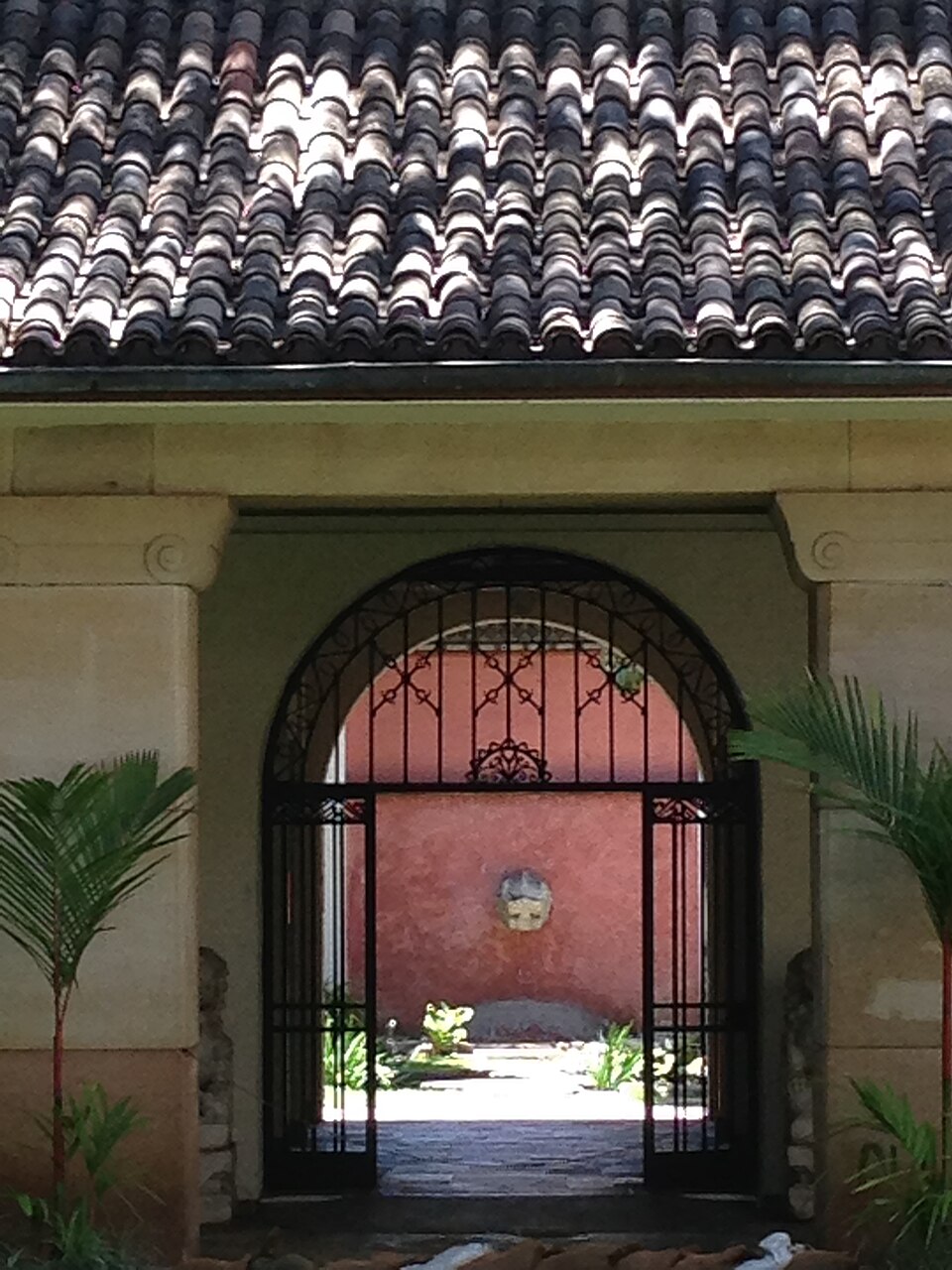 A photograph of Honolulu Museum of Art