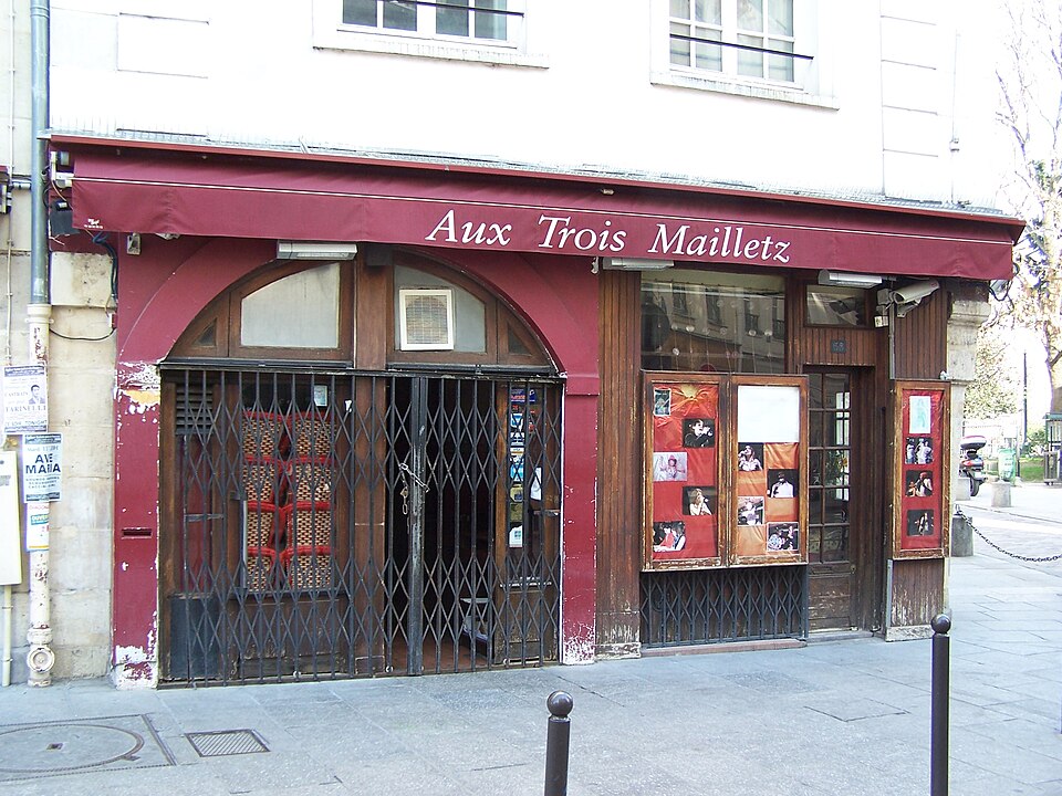 A photograph of Aux Trois Mailletz