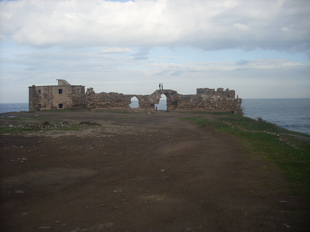 صورة Rumelifeneri Castle