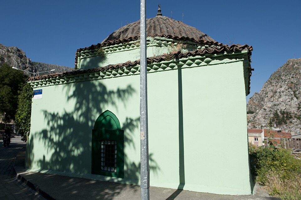A photograph of Yukarı Cami