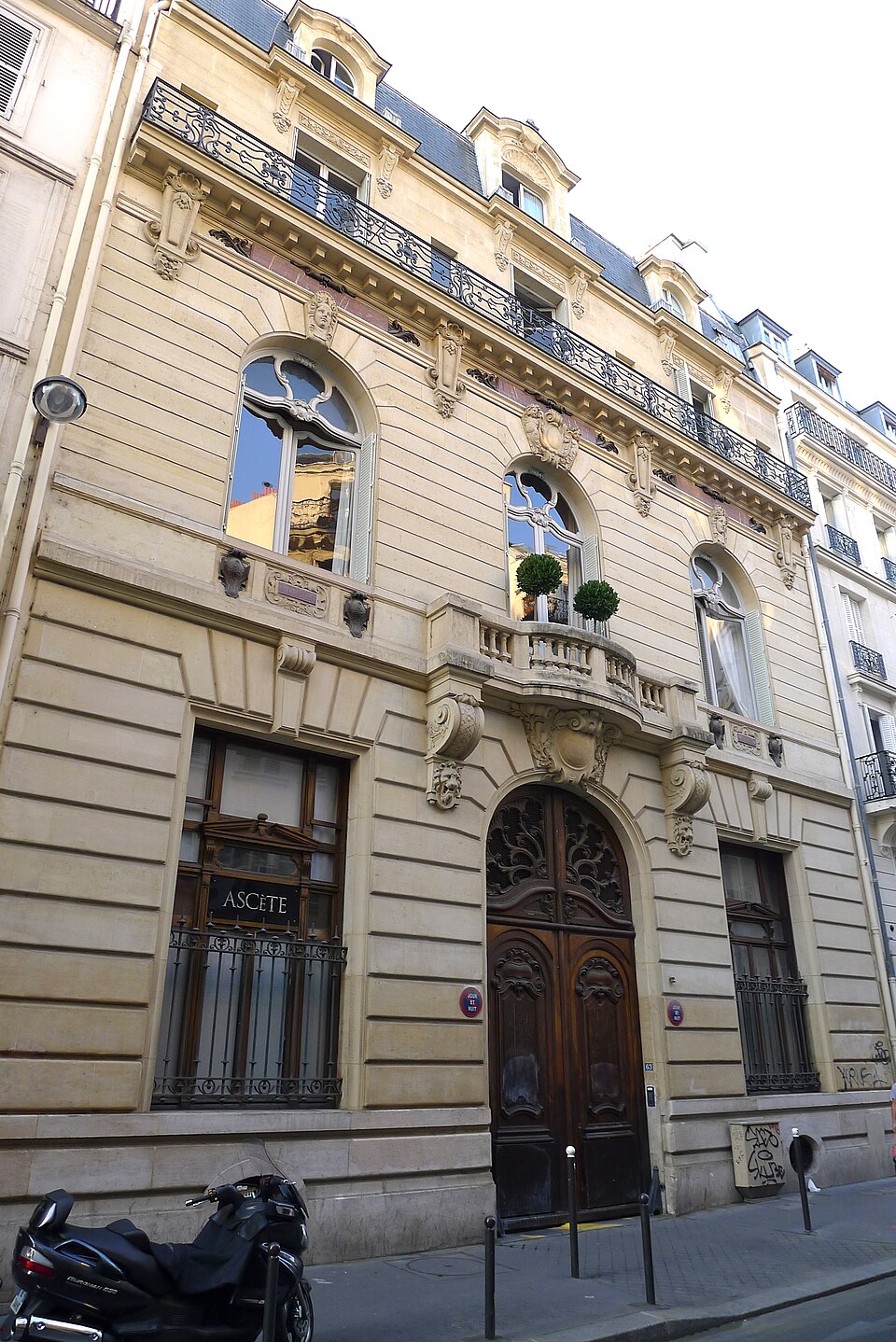A photograph of Hôtel Leblanc-Barbedienne