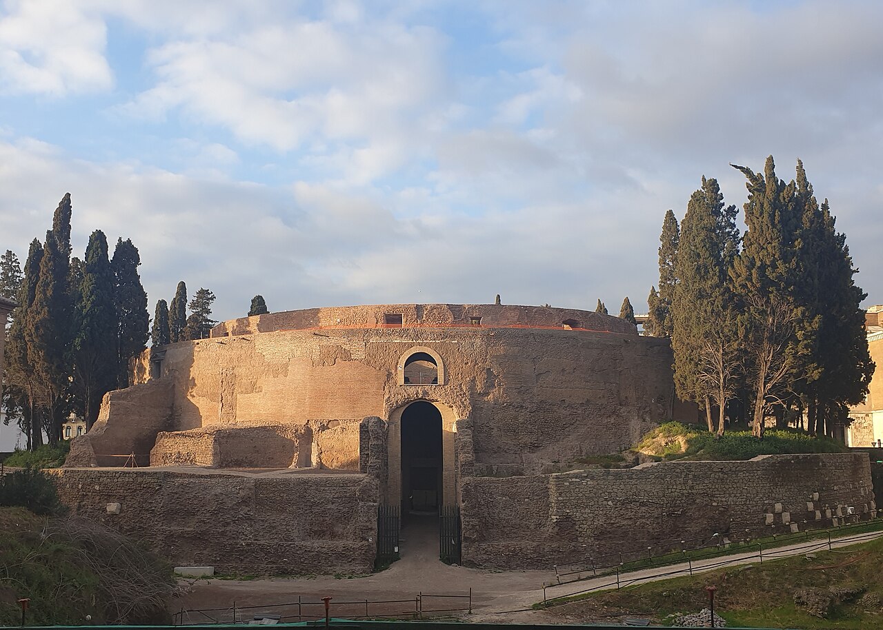 Augustus Anıt Mezarı