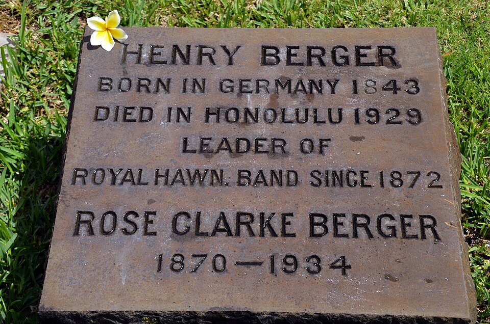 A photograph of Kawaiahaʻo Church