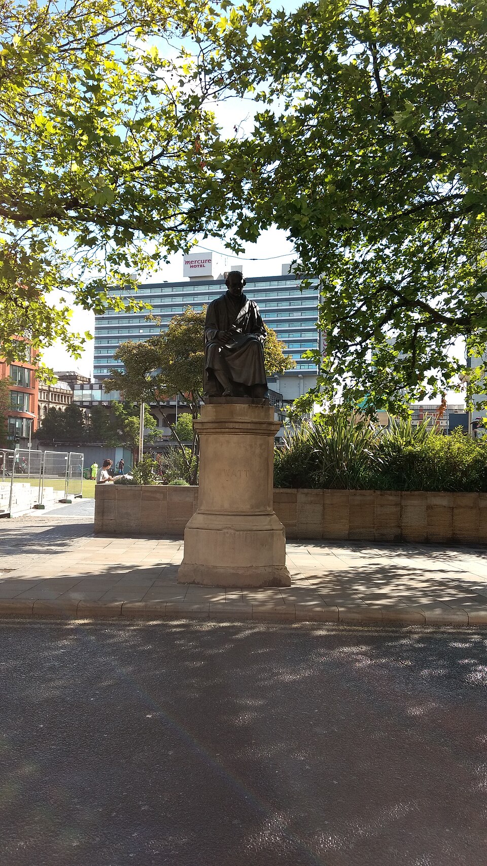A photograph of Statue of James Watt