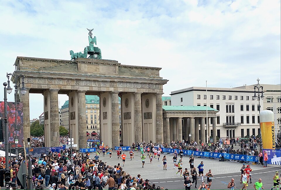 A photograph of Brandenburg Gate