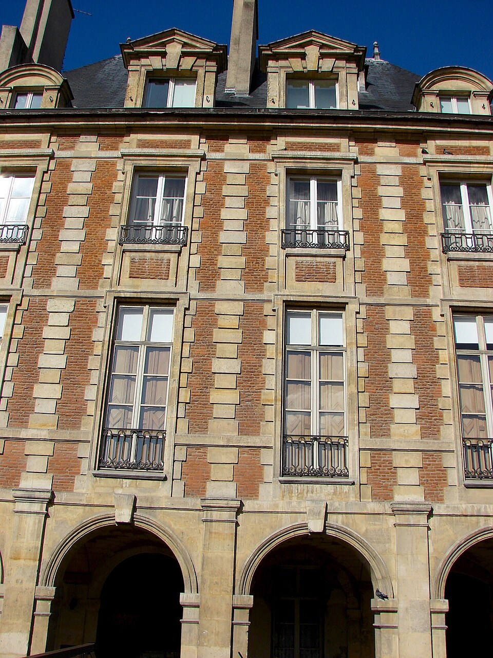 A photograph of Hôtel de Chabannes