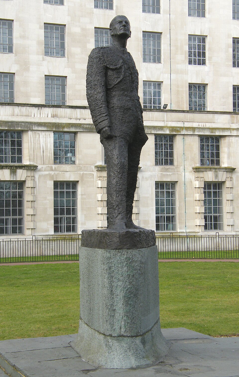 A photograph of Statue of Charles Portal, 1st Viscount Portal of Hungerford