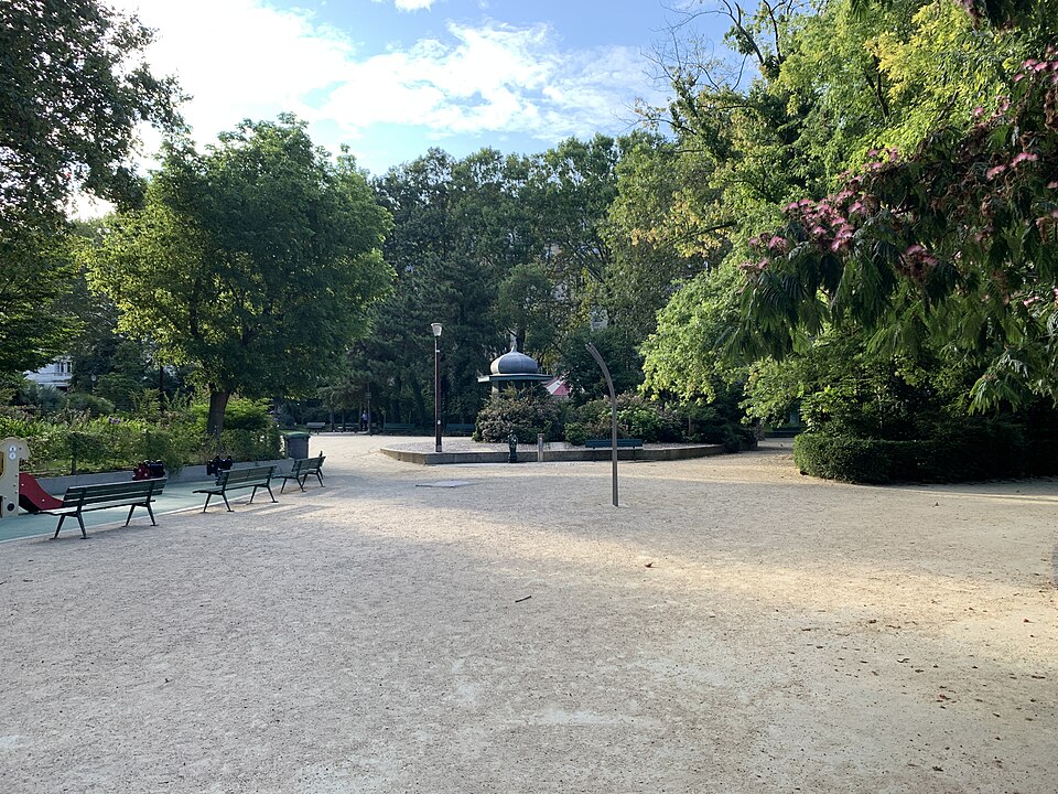 A photograph of square Boucicaut