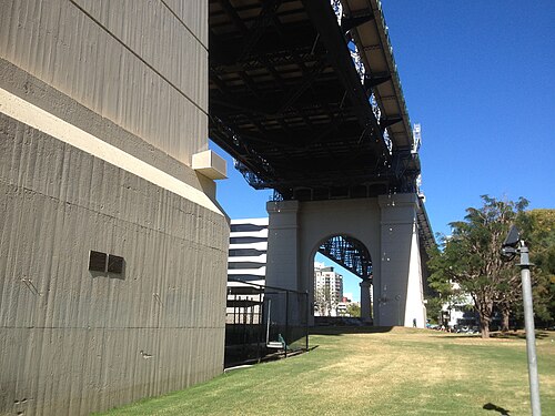 Story Bridge