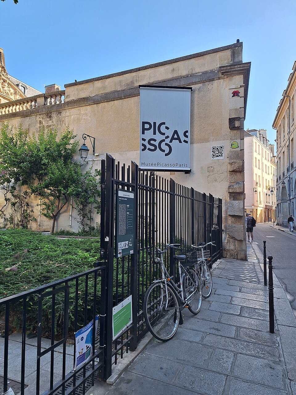 A photograph of Musée Picasso
