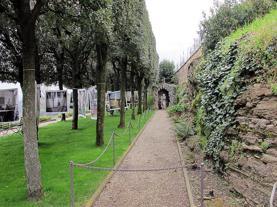 A photograph of Villa Le Balze - Gardens