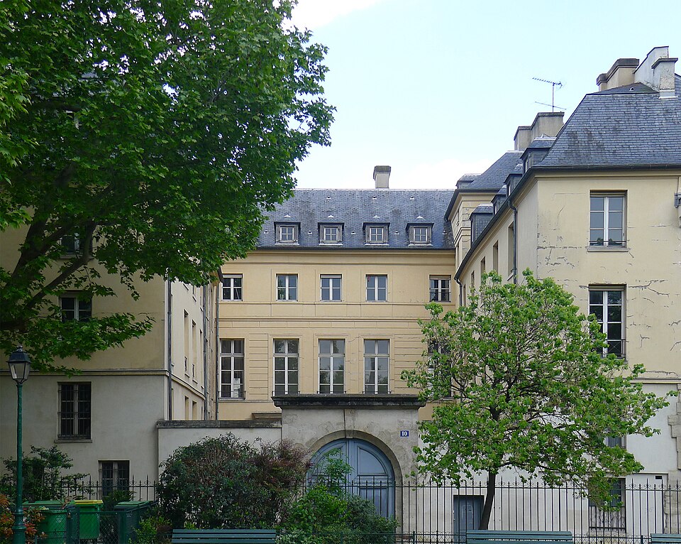 A photograph of Hôtel de Vigny
