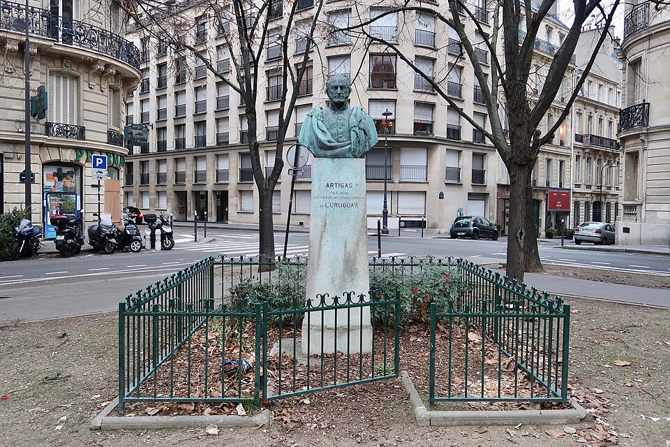 A photograph of Bust of José Gervasio Artigas
