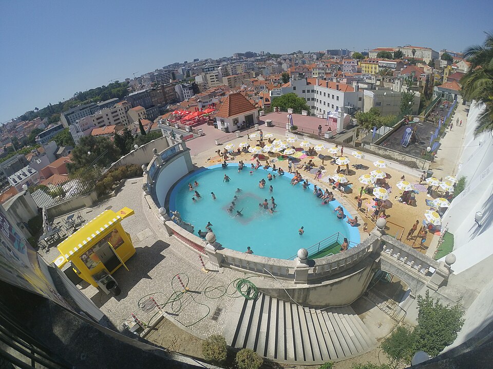 A photograph of Jardim do Torel