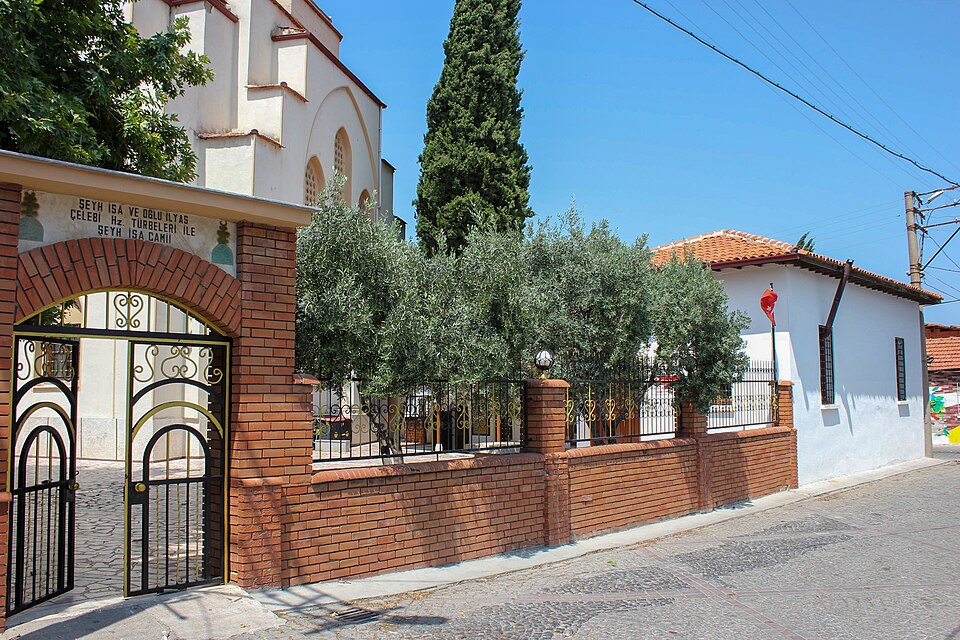 A photograph of Şeyh İsa Camii