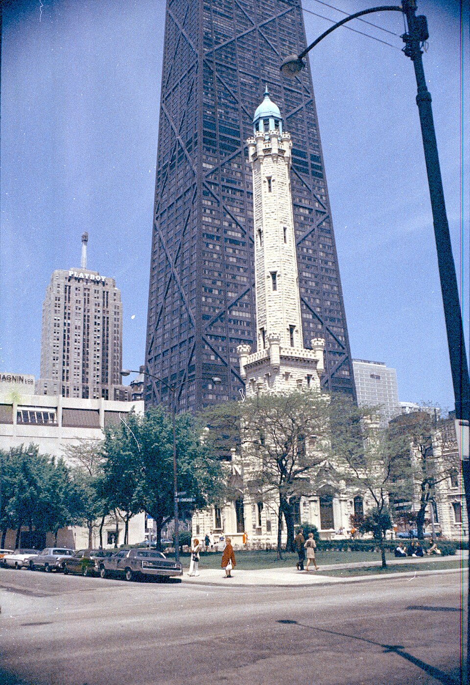 A photograph of 875 North Michigan Avenue