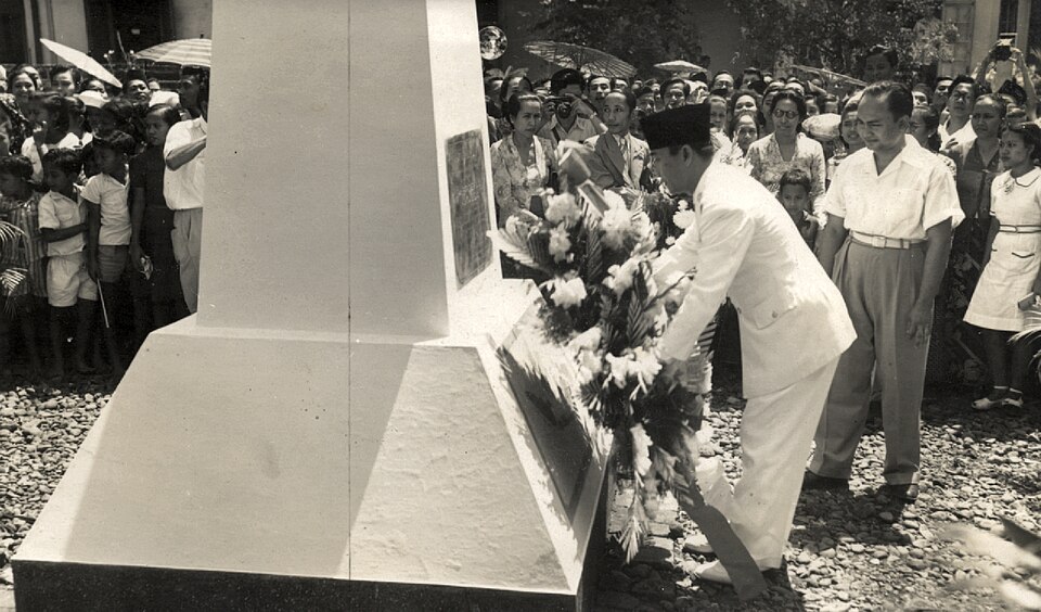 A photograph of Tugu Proklamasi