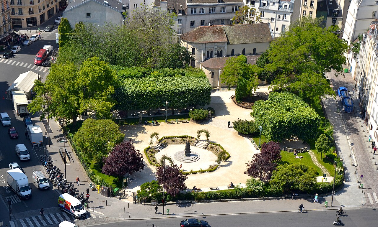 René-Viviani Bahçe-Meydanı