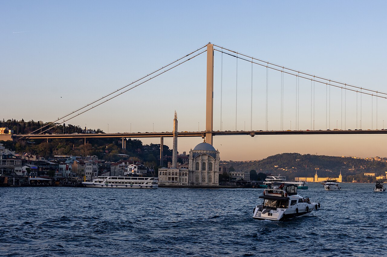 Ortaköy Mosque の写真